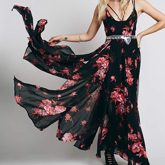 Free People Dresses & Skirts - FREE PEOPLE WINTER GARDEN MAXI